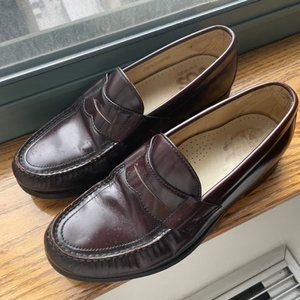 *SOLD* SAS Penny Loafer - Genuine Leather - Mens 8.5W/Womens 10.5W